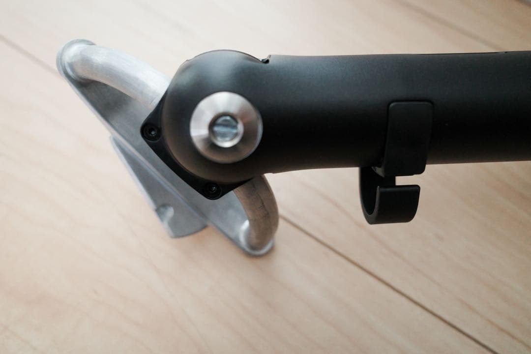 CBS Flo モニターアーム ブラック #2