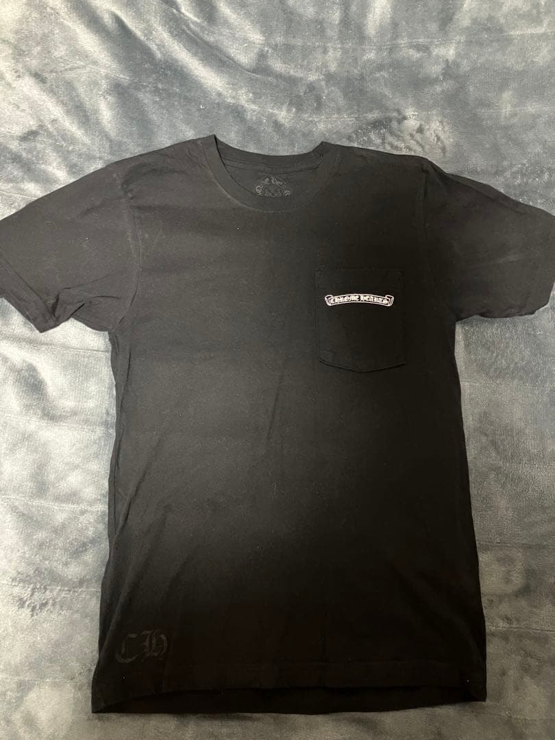 CHROME HEARTS ブラックポケットTシャツ