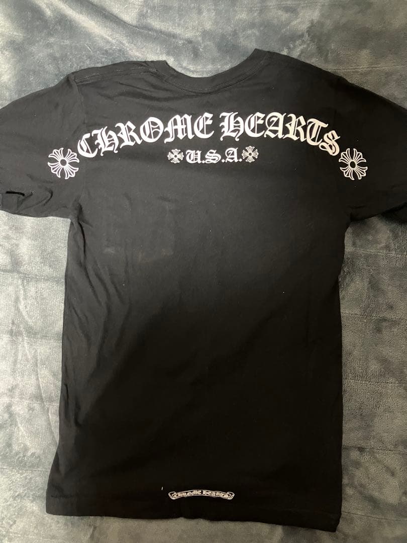 CHROME HEARTS ブラックポケットTシャツ
