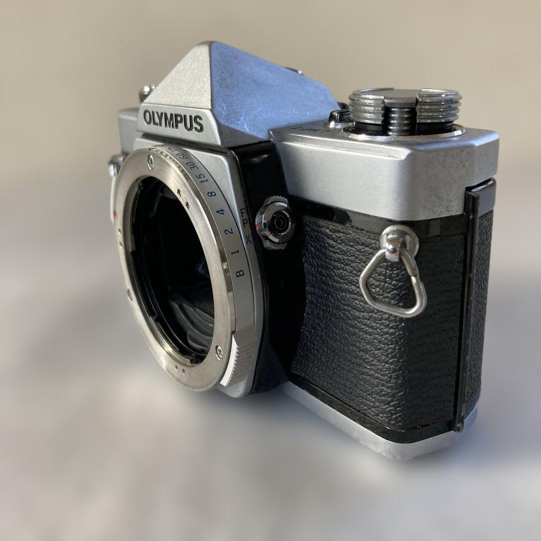 OLYMPUS OM-1 一眼レフカメラ ZUIKOレンズ付き