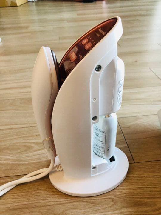 パナソニックの美容家電4点セット 炭酸 洗顔 毛穴 超音波ピーリング