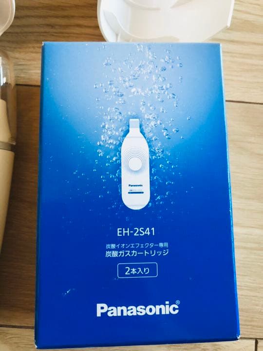 パナソニックの美容家電4点セット 炭酸 洗顔 毛穴 超音波ピーリング