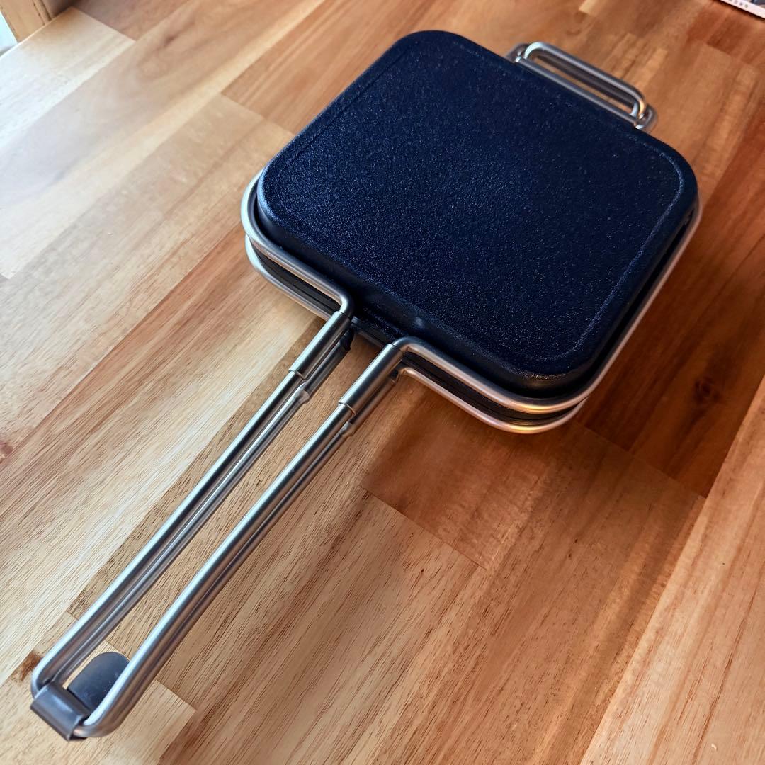 美品【家事問屋】ホットパン／ホットサンドメーカー／レシピブック付き★燕三条製