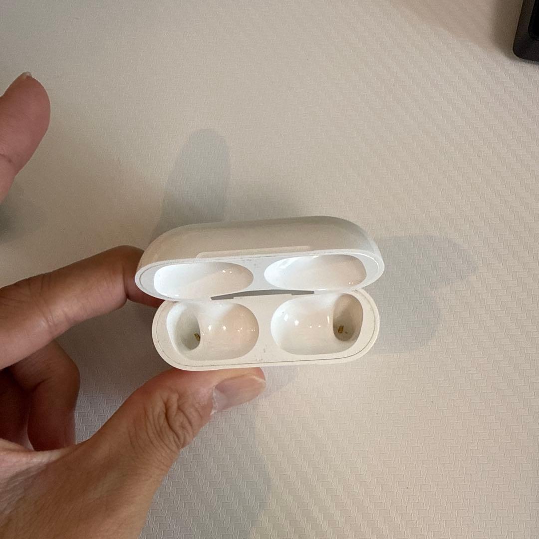 イヤホン airpodspro2 lightning