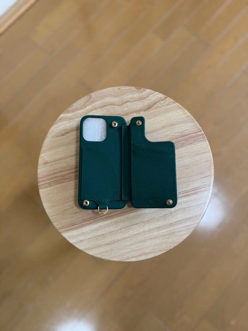 【新品箱付き】DEMIU iPhoneケース BALLON