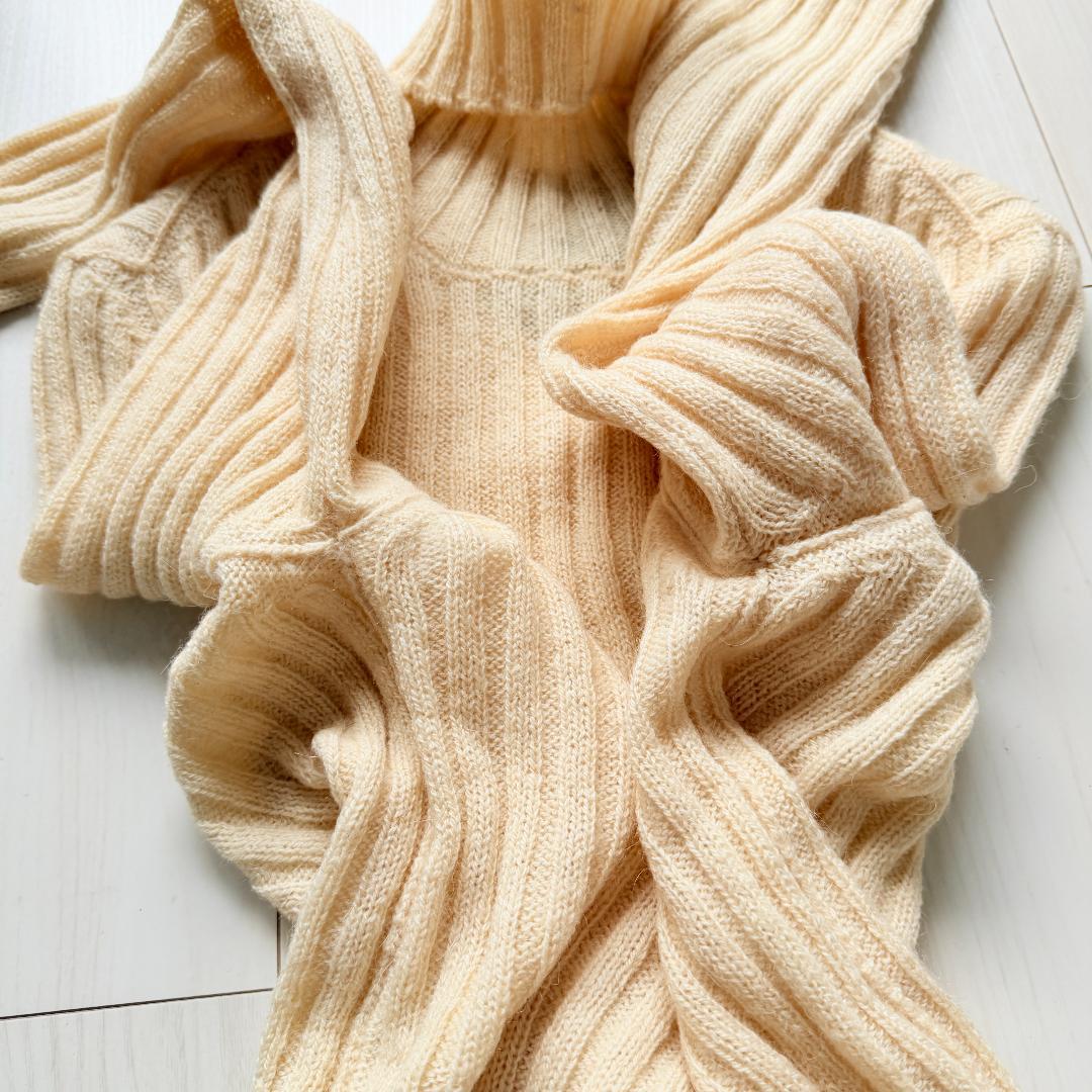 美品・希少✨グッチ　GGロゴ　アルパカニット　タートルネック　リブニット　M