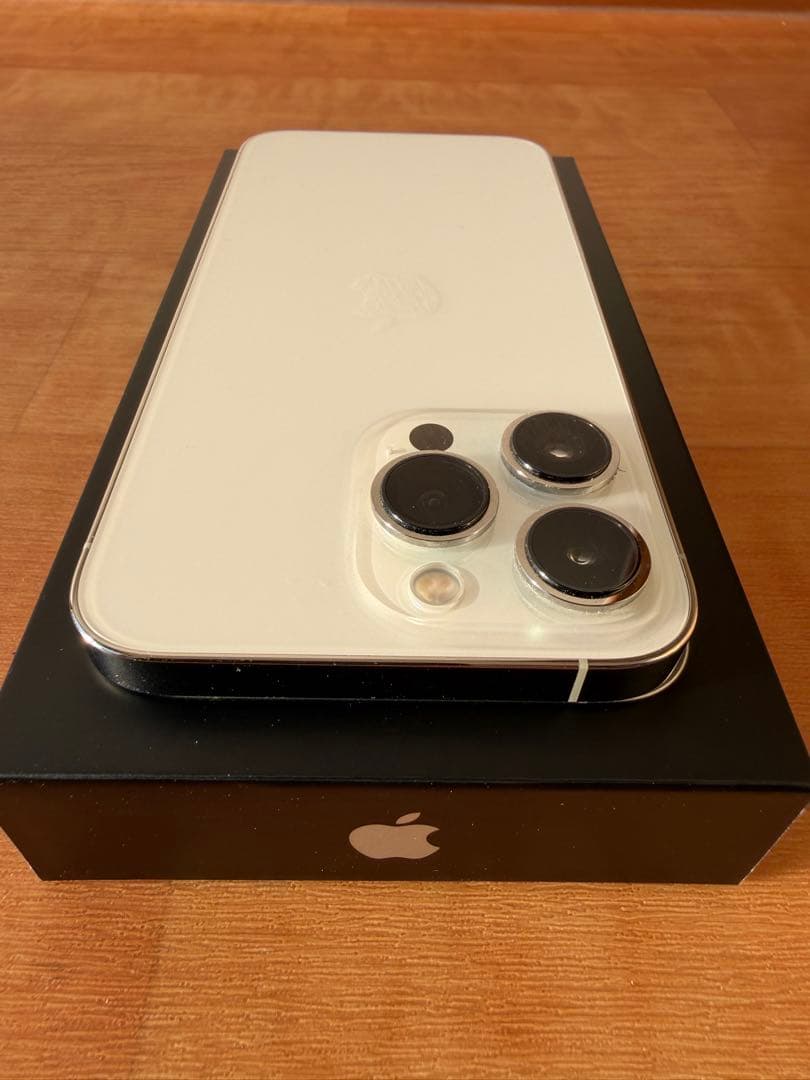 iPhone13Pro 256GB SIMフリー ホワイト　おまけ付き