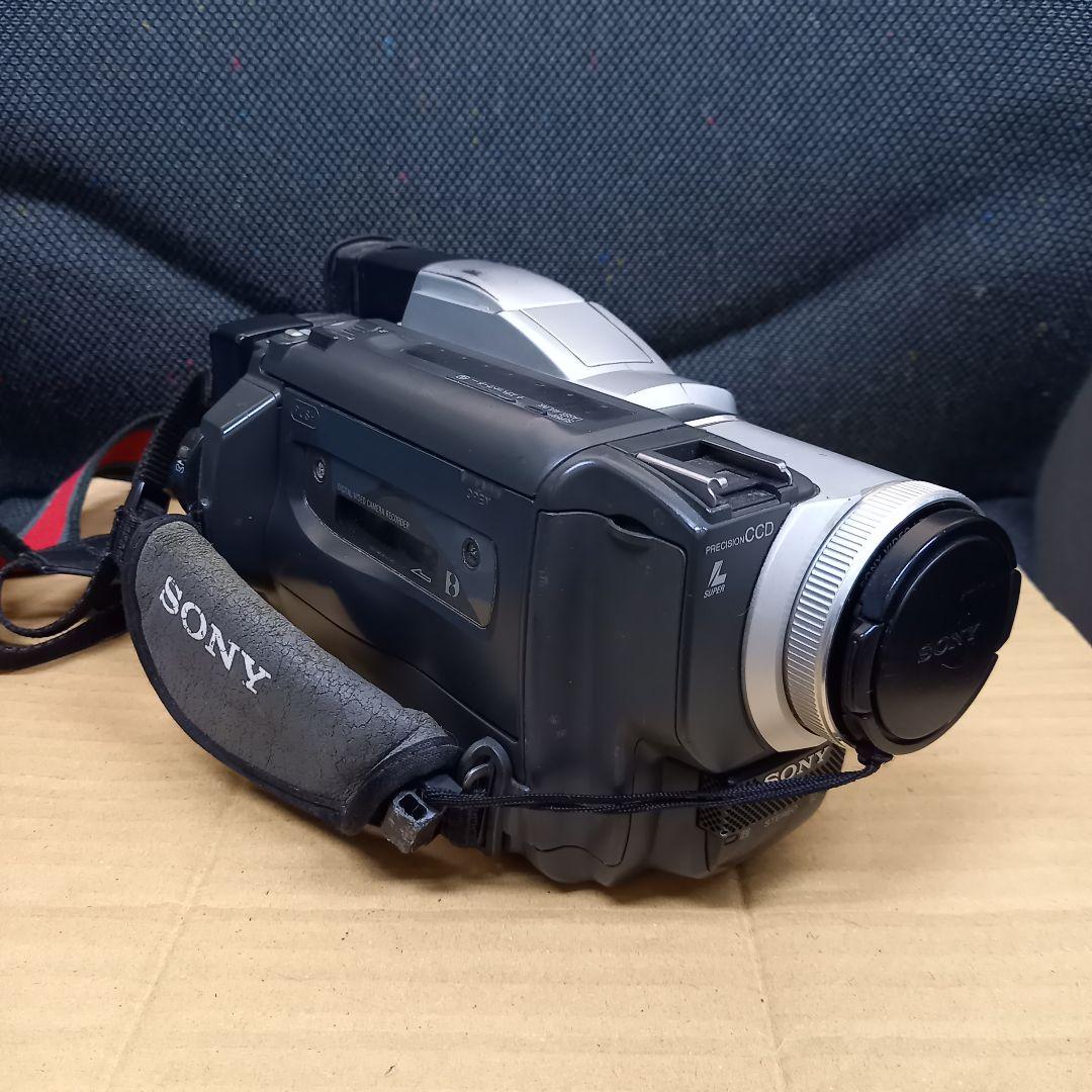 【ジャンク】SONY ソニー DCR-TRV820 ビデオカメラ【動作未確認】