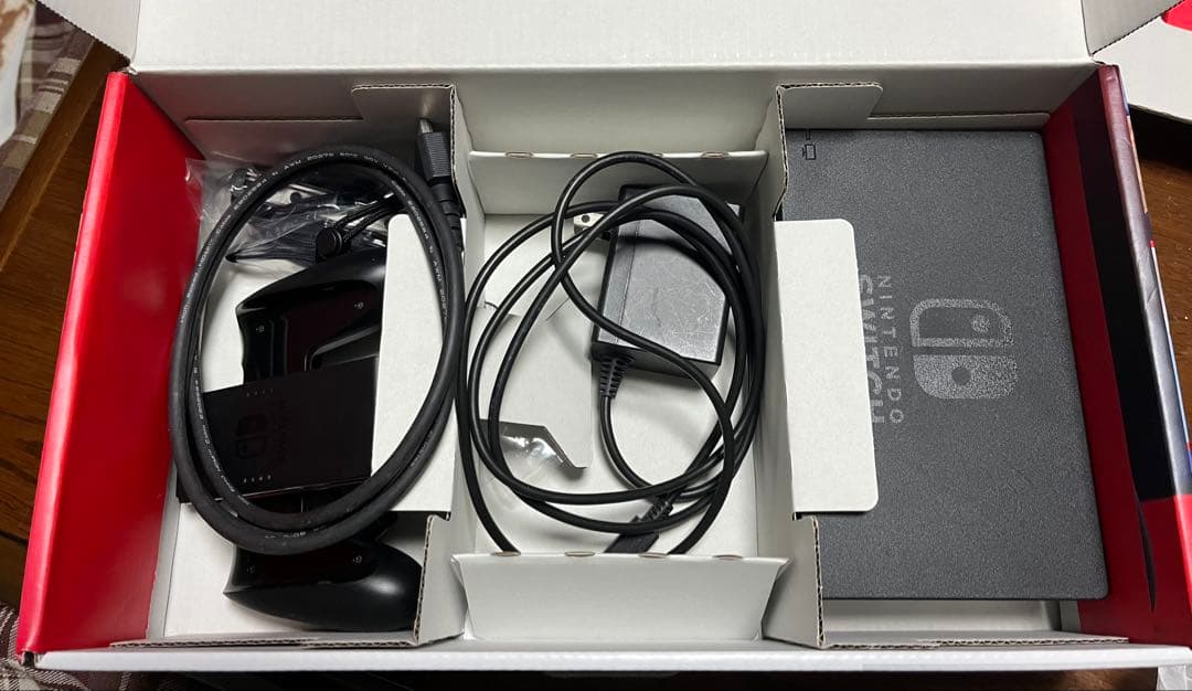 Nintendo Switch 本体(中古) +SDカードなど