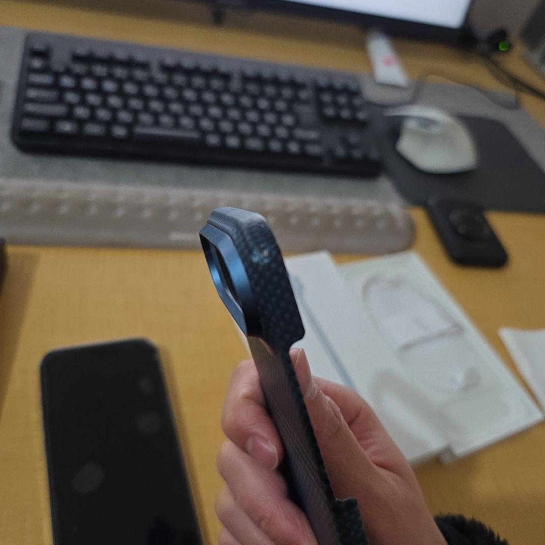 iphone air 256GB pitakaケース付き