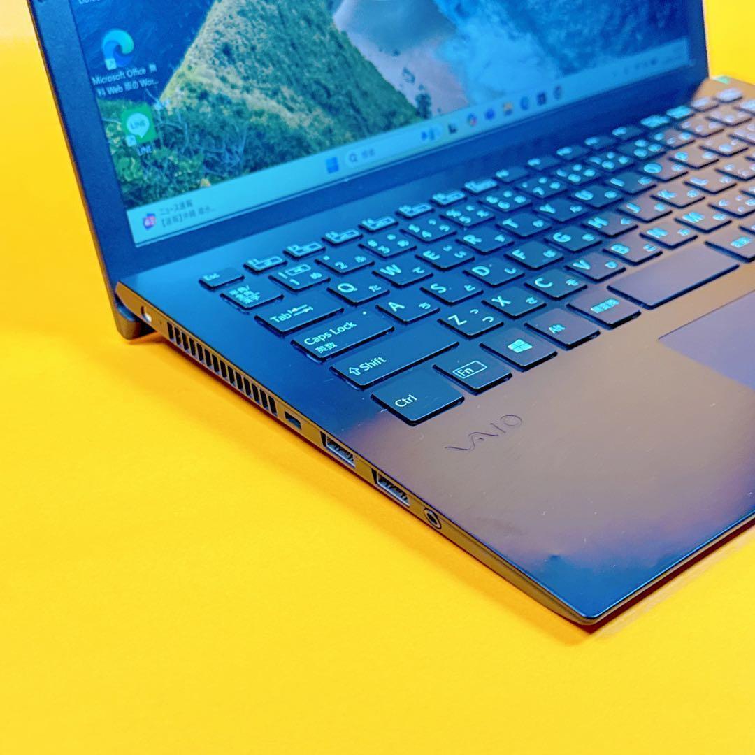 第10世代i5✨2021年製‼️薄型軽量ノートパソコン 高速SSD win11