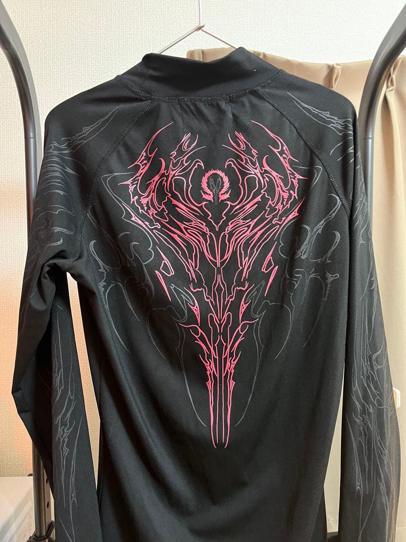 トップス breathedivinity