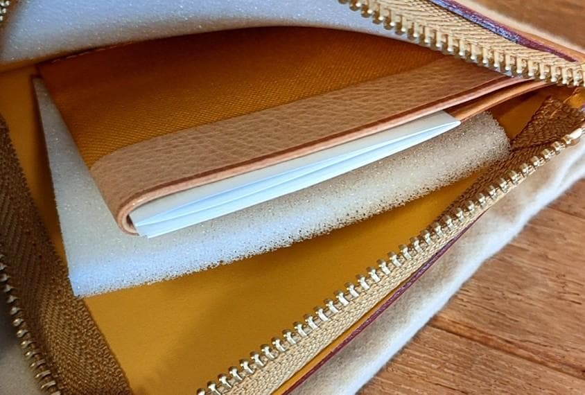 【GANZO】ミネルバナチュラルZIPパース（ナチュラル）