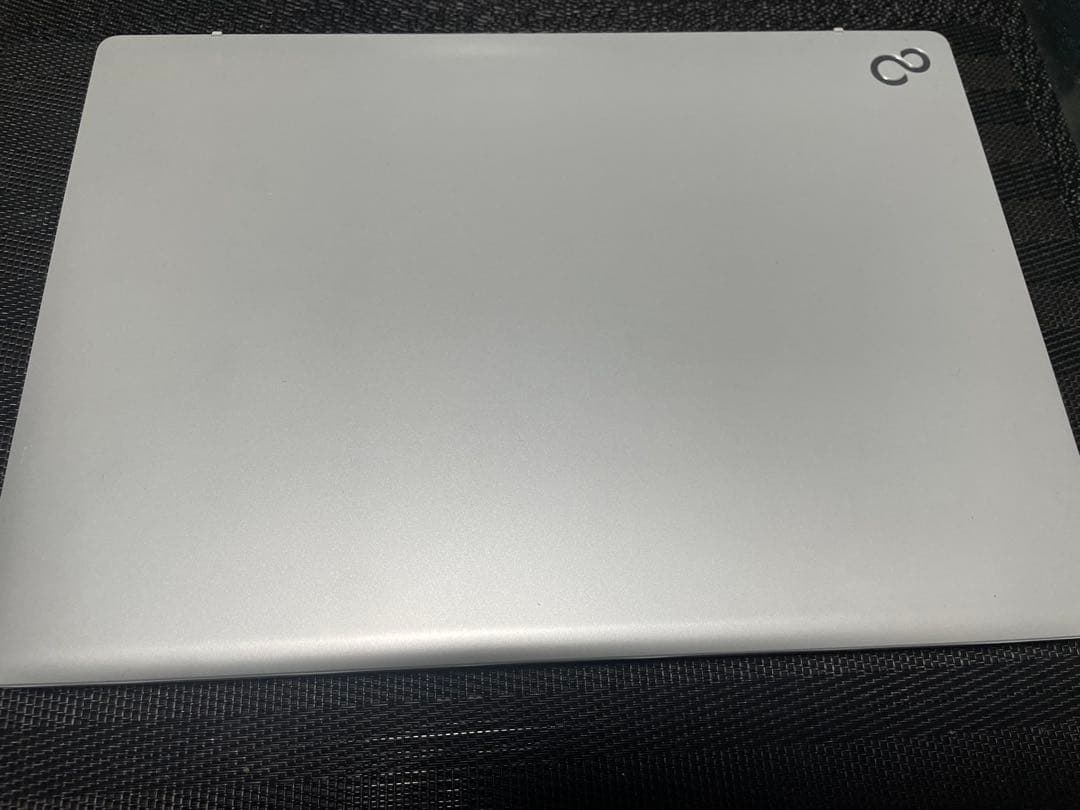 富士通 LIFEBOOK MH55/J3 ノートパソコン