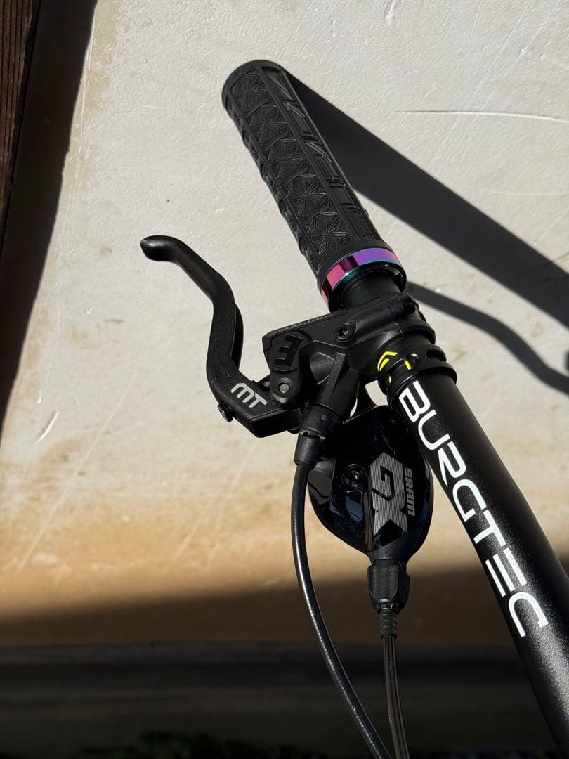 TREK Fuel EX 8 引き渡し限定