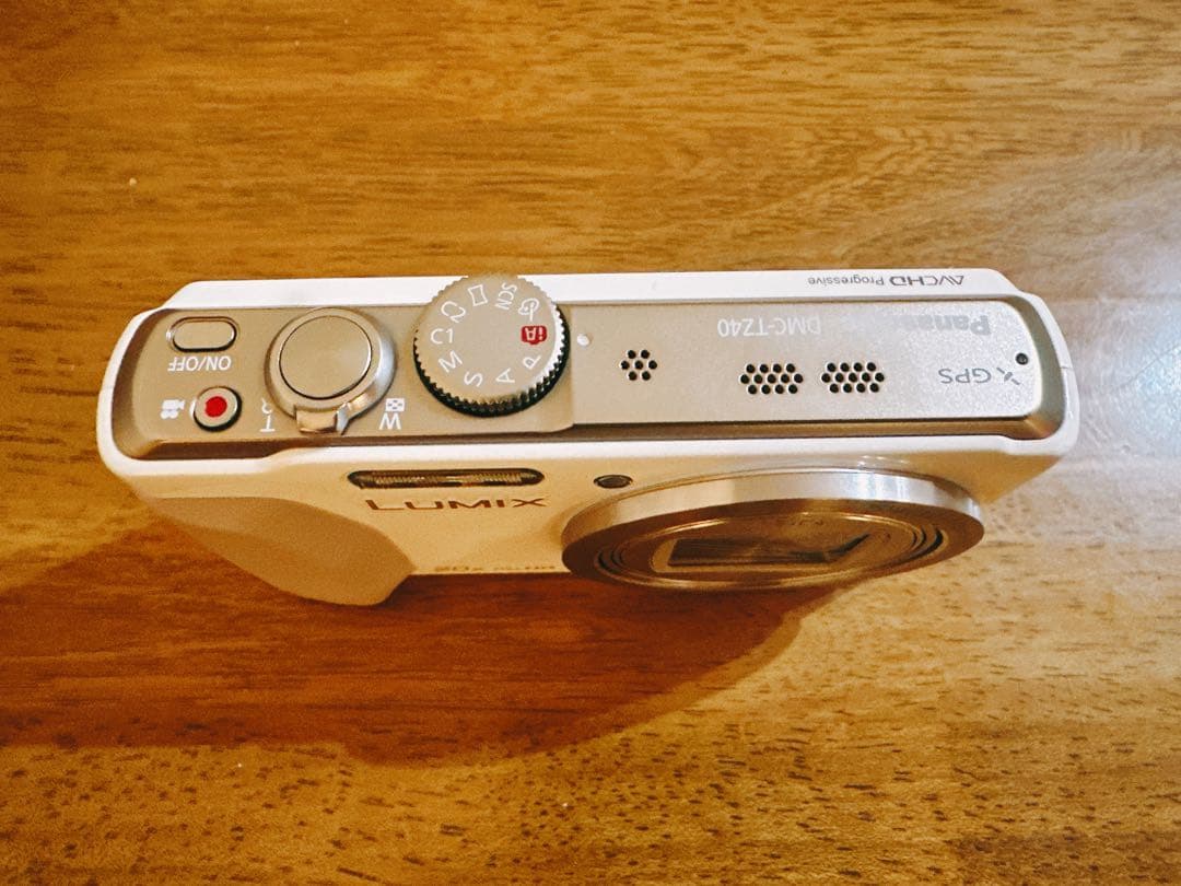 Panasonic LUMIX DMC-TZ40 ホワイト