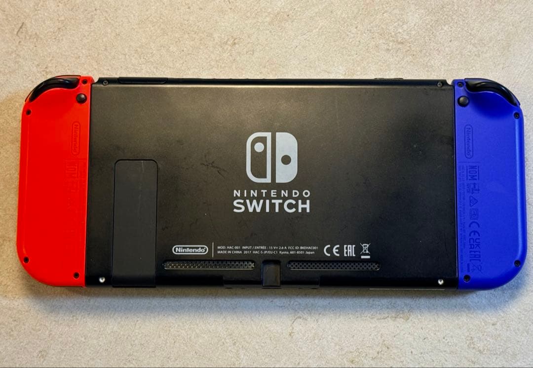 【初期化済】Nintendo Switch 本体 赤/青