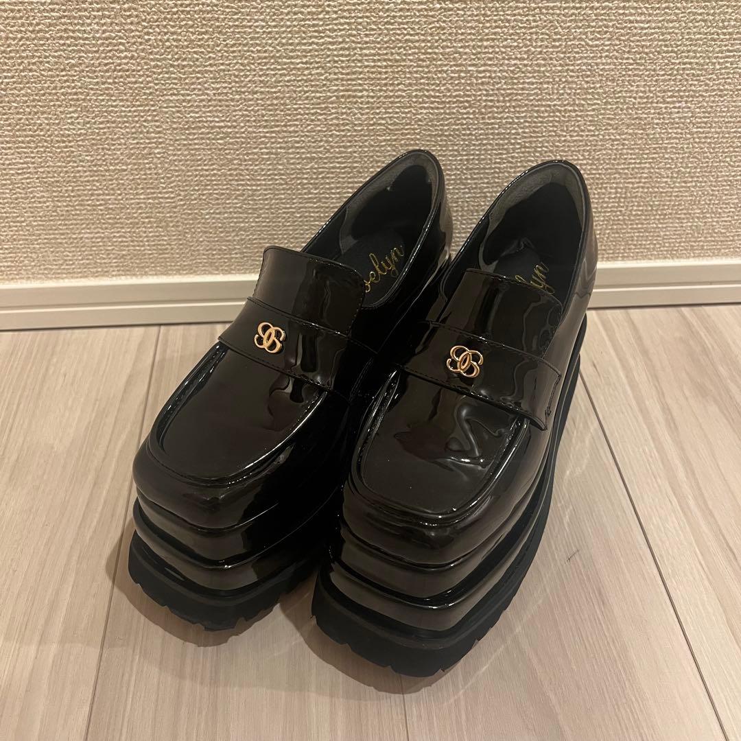 evelyn 厚底チャームローファー L 厚底ローファー スニーカー 靴 厚底