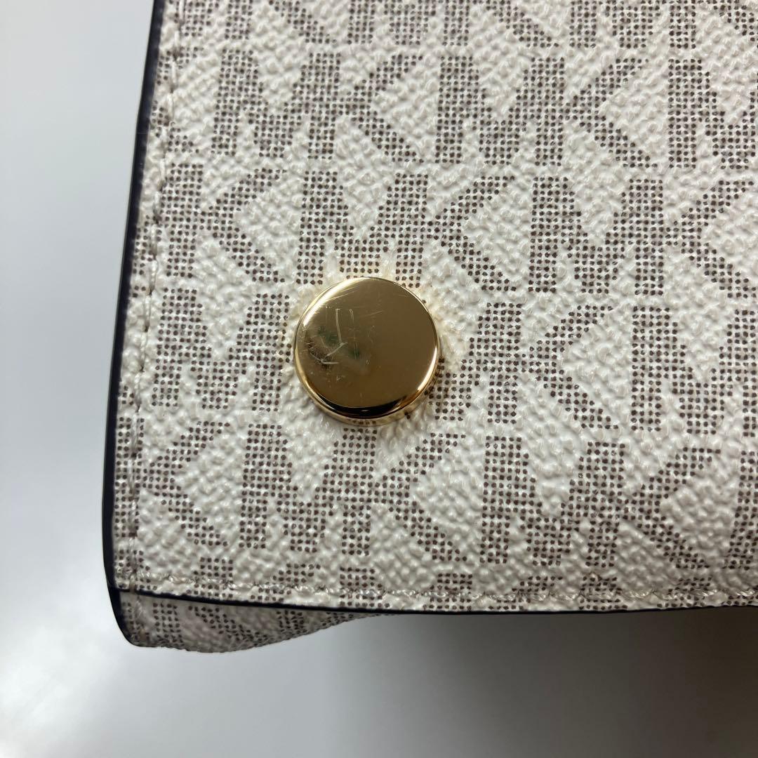 E1-1-01 MICHAEL KORS ロゴ入りバッグ