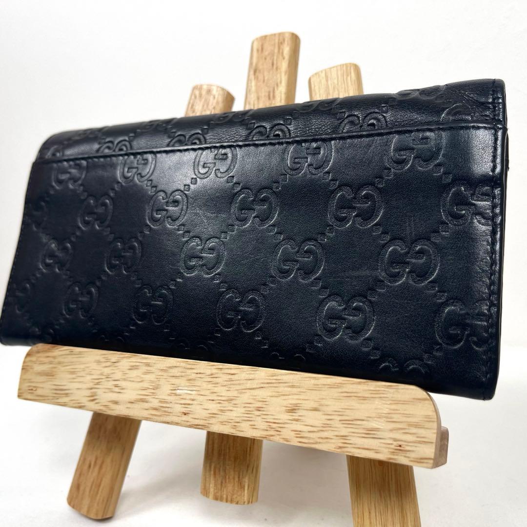グッチ　ロゴプレート 長財布　GGシマレザー　エンボス加工　本革　ブラック　美品