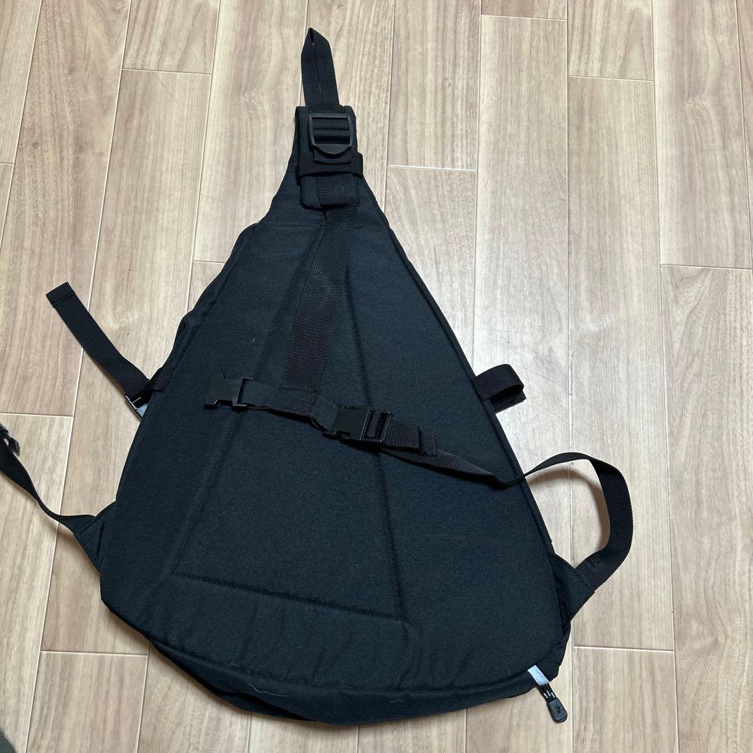 old stussyステューシー　黒　ブラックメッセンジャーバッグ　古着　y2k