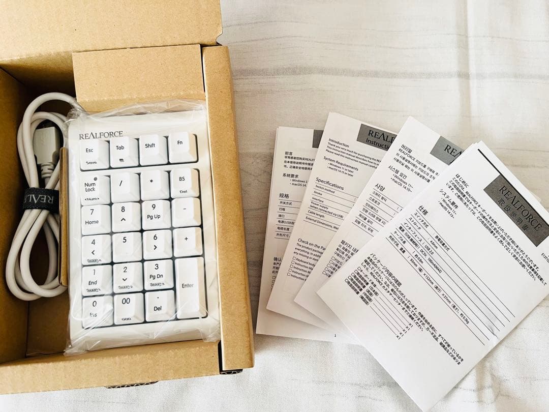 REALFORCE RT1 テンキー ホワイト 静電容量無接点