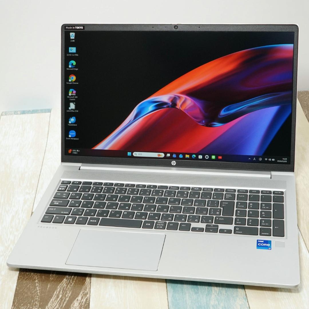 極美品の東京生産✨１０コアの第１２世代ｉ７に超高速ＳＳＤ５１２ＧＢ＆１６Ｇメモリ