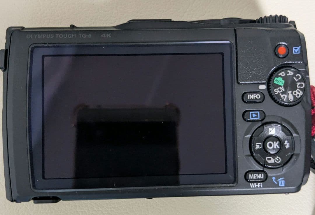 OLYMPUS Tough TG-6 4K コンパクトデジタルカメラ