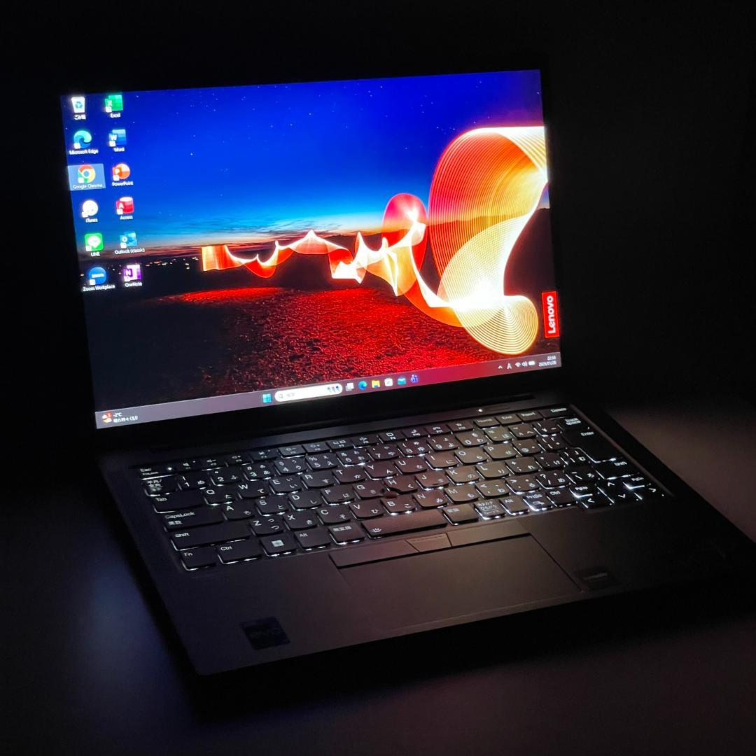 第12世代i5 ThinkPad X1 Carbon Gen10 バッテリー◎