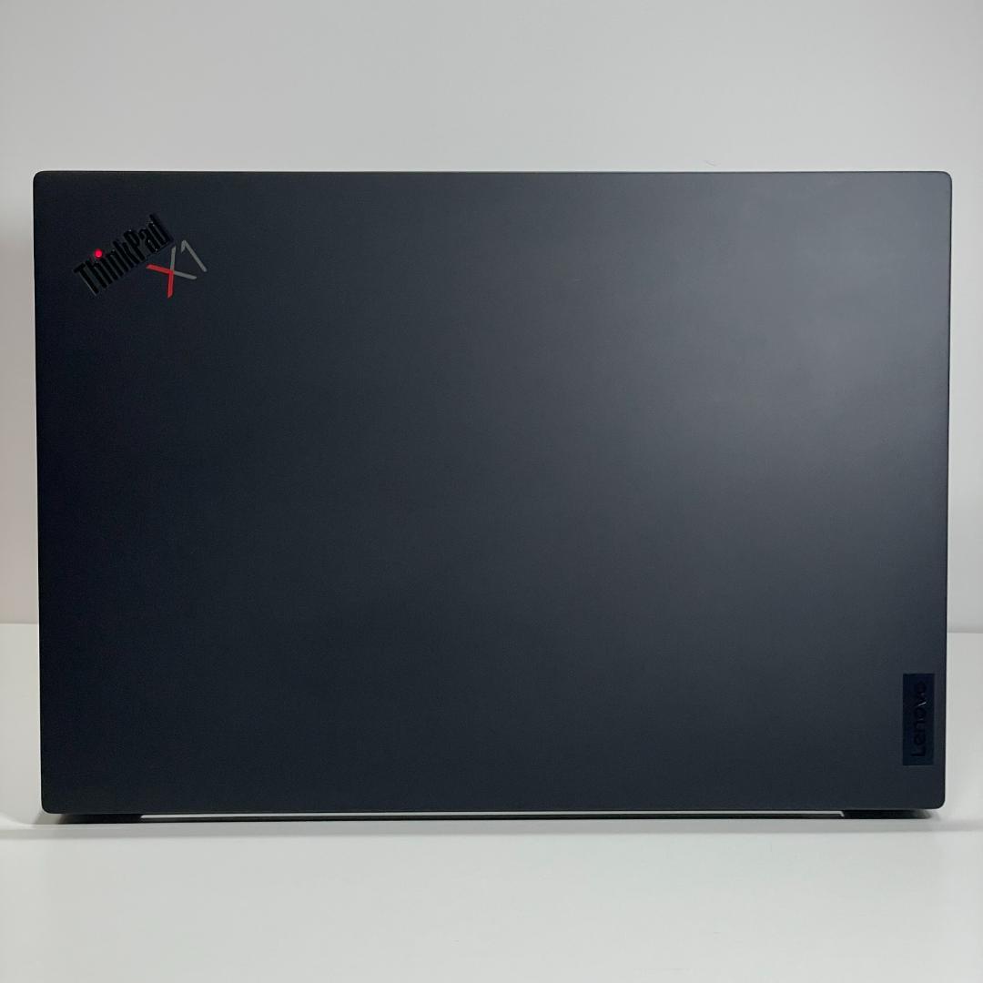 第12世代i5 ThinkPad X1 Carbon Gen10 バッテリー◎
