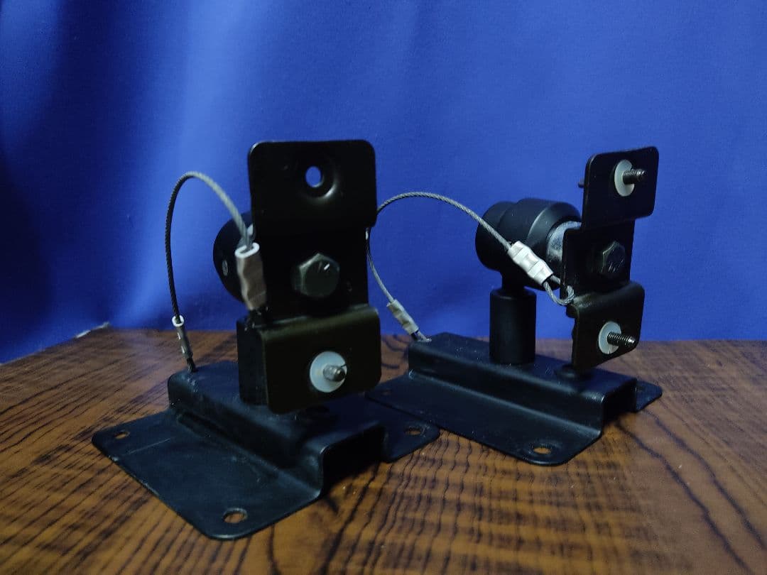 BOSE 101IT イタリアーノ 取り付け金具付き