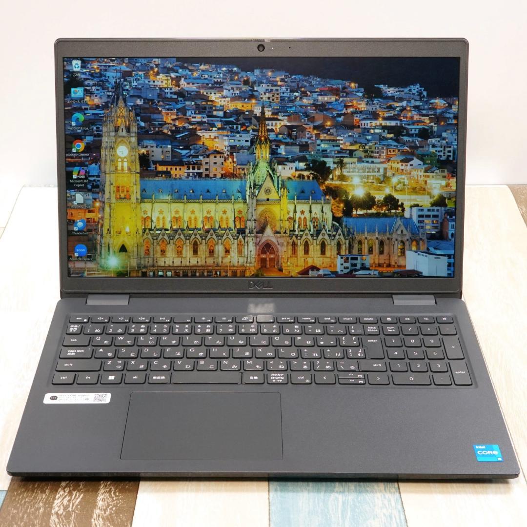 未使用に近いレベルの極美品⭐️超高速大容量新品ＳＳＤ１ＴＢ搭載☆１１世代コアｉ５