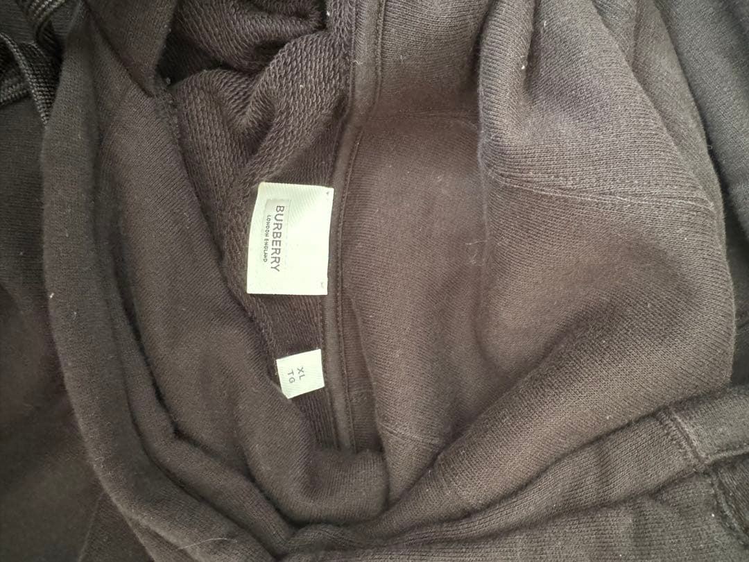 BURBERRY ブラック パーカー Lサイズ