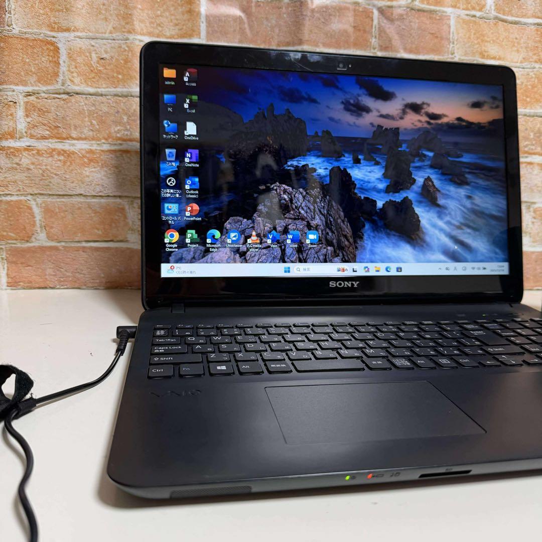 SONY ノートPC Core i5 SSDサクサク起動　Windows 11