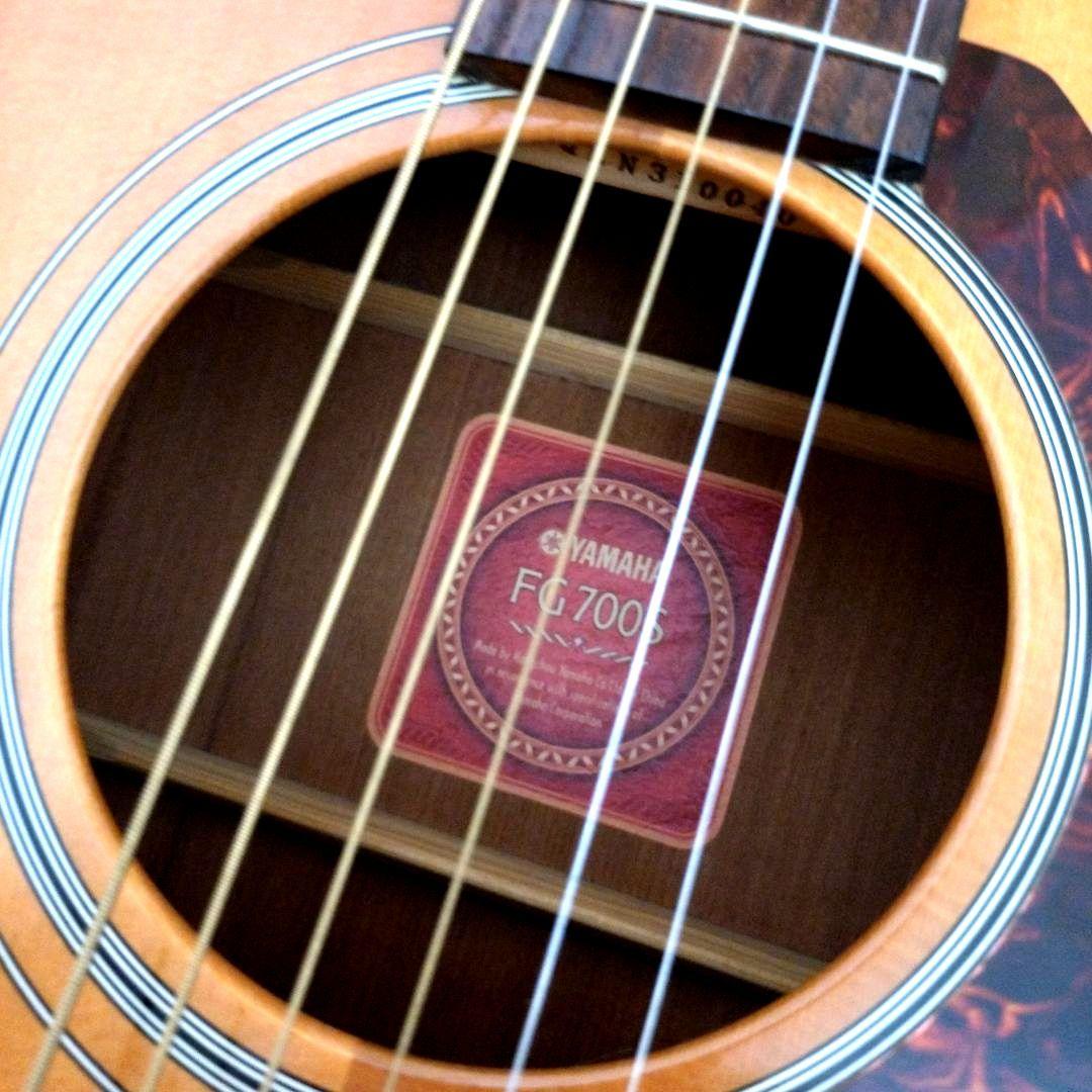 単板トップ　YAMAHA ＦＧ７００Ｓ