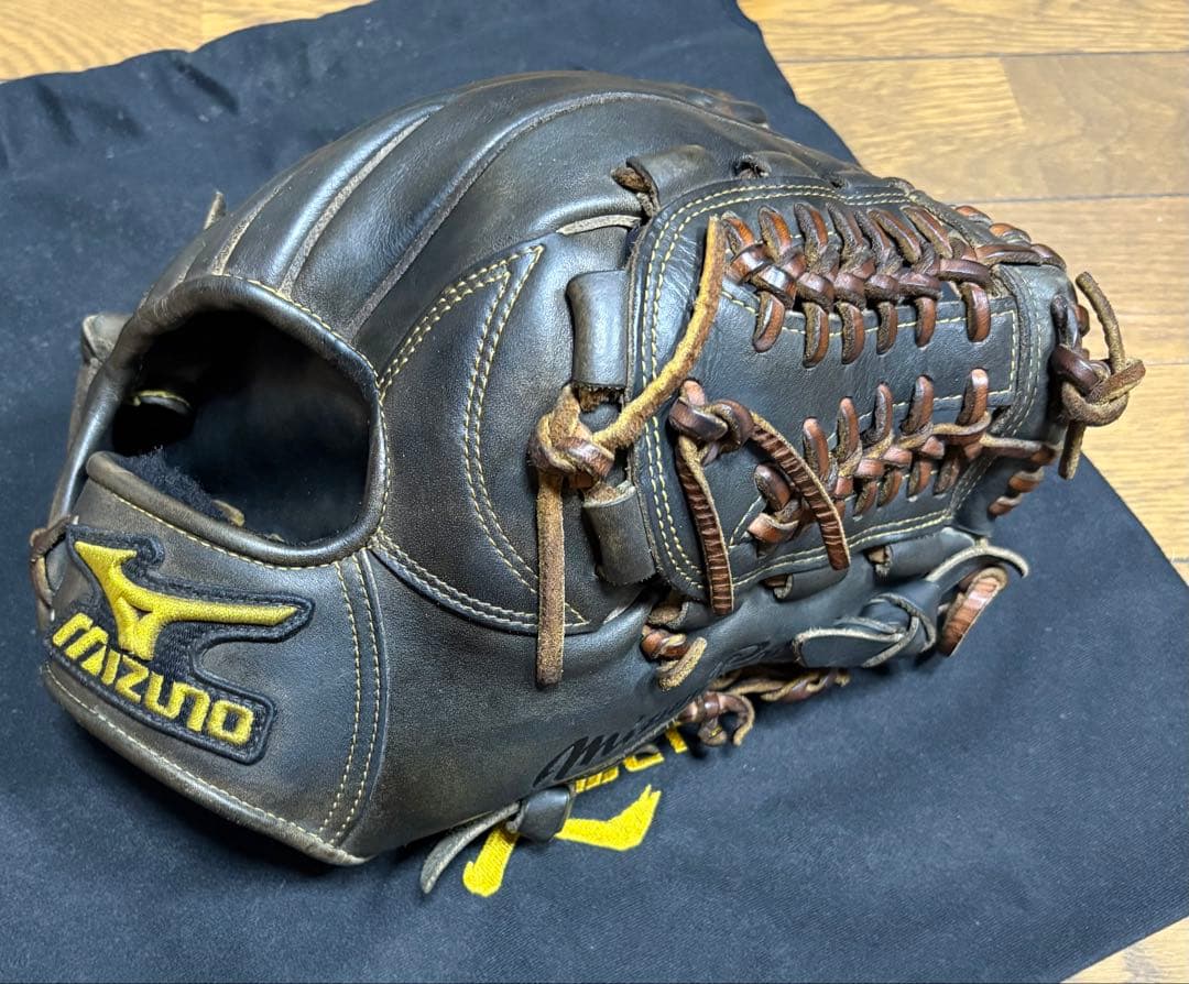Mizuno Pro硬式グローブ 黒