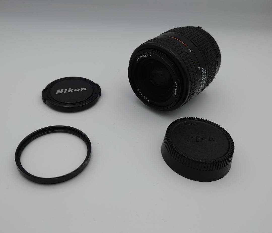 NIKON　D70　一眼レフカメラとレンズ2本セット