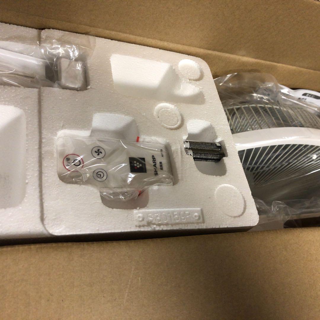 未使用品◻️SHARP プラズマクラスター　扇風機　PJ-J3AS-W
