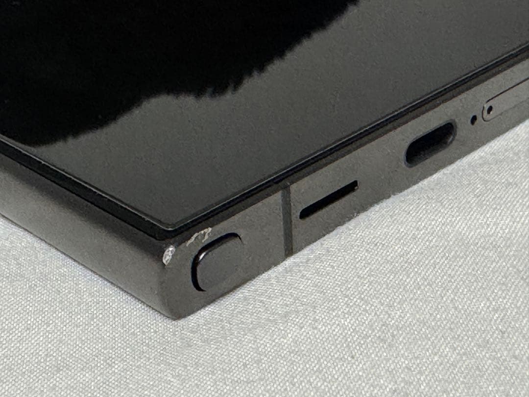 Samsung Galaxy S24 Ultra 本体