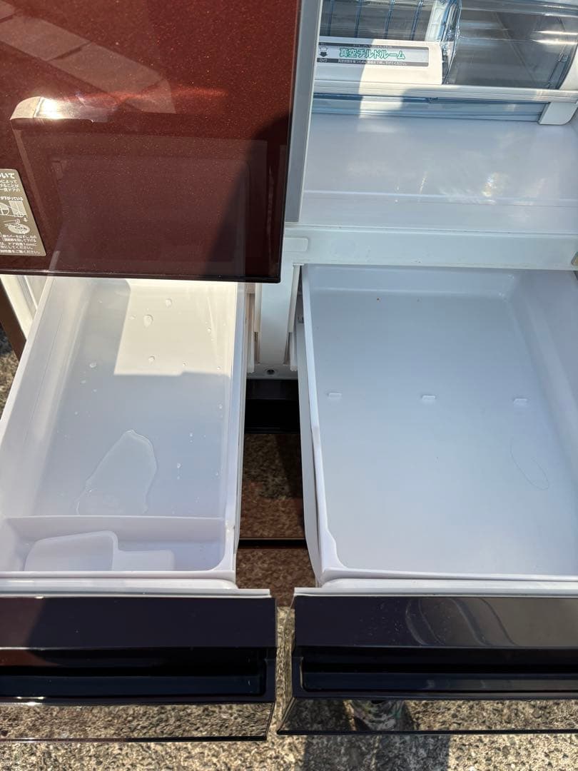 HITACHI/日立 ノンフロン冷凍冷蔵庫 R-XG5600G　6ドア