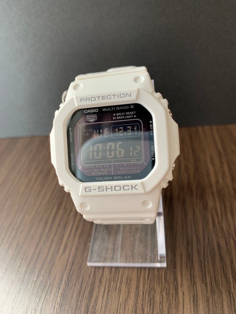 【美品】カシオ G-SHOCK GW-M5610 電波ソーラー ほぼ着用無し