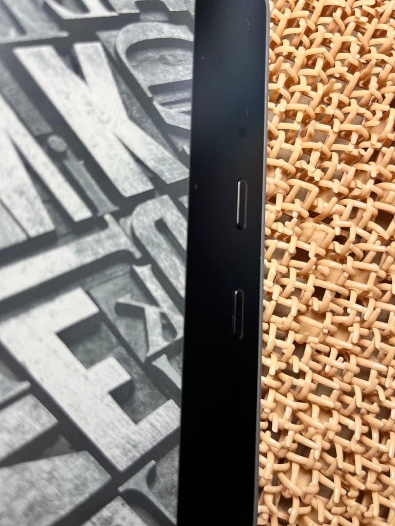 【Amazon】Kindle Oasis 第10世代 32GB 本体（広告なし）