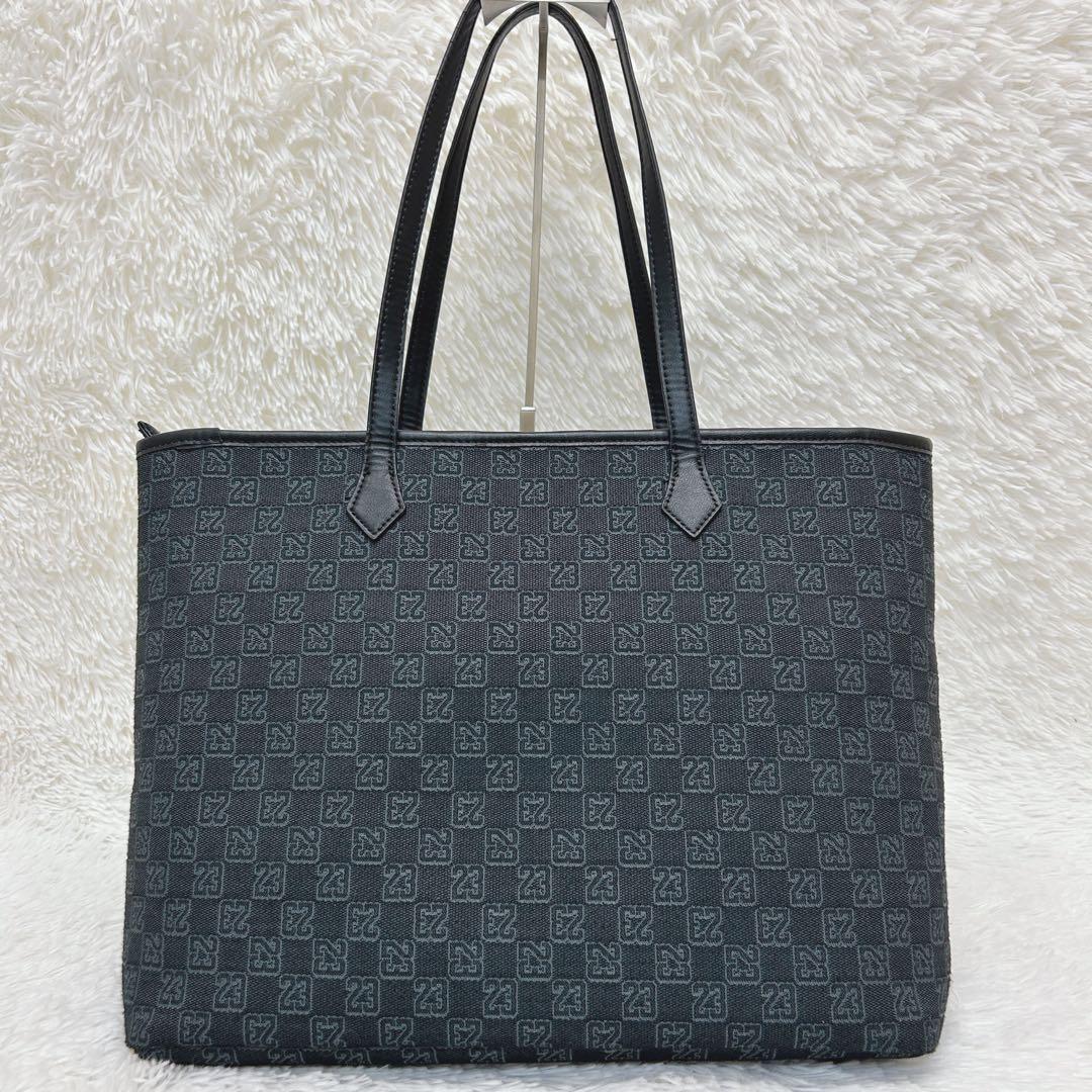 ✨ JORDAN（NIKE） モノグラム トートバッグ／ブラック 大容量✨