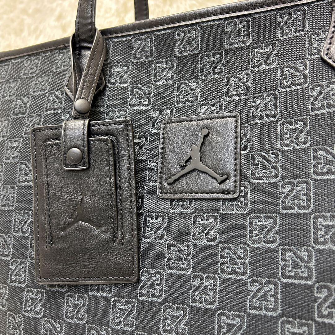 ✨ JORDAN（NIKE） モノグラム トートバッグ／ブラック 大容量✨