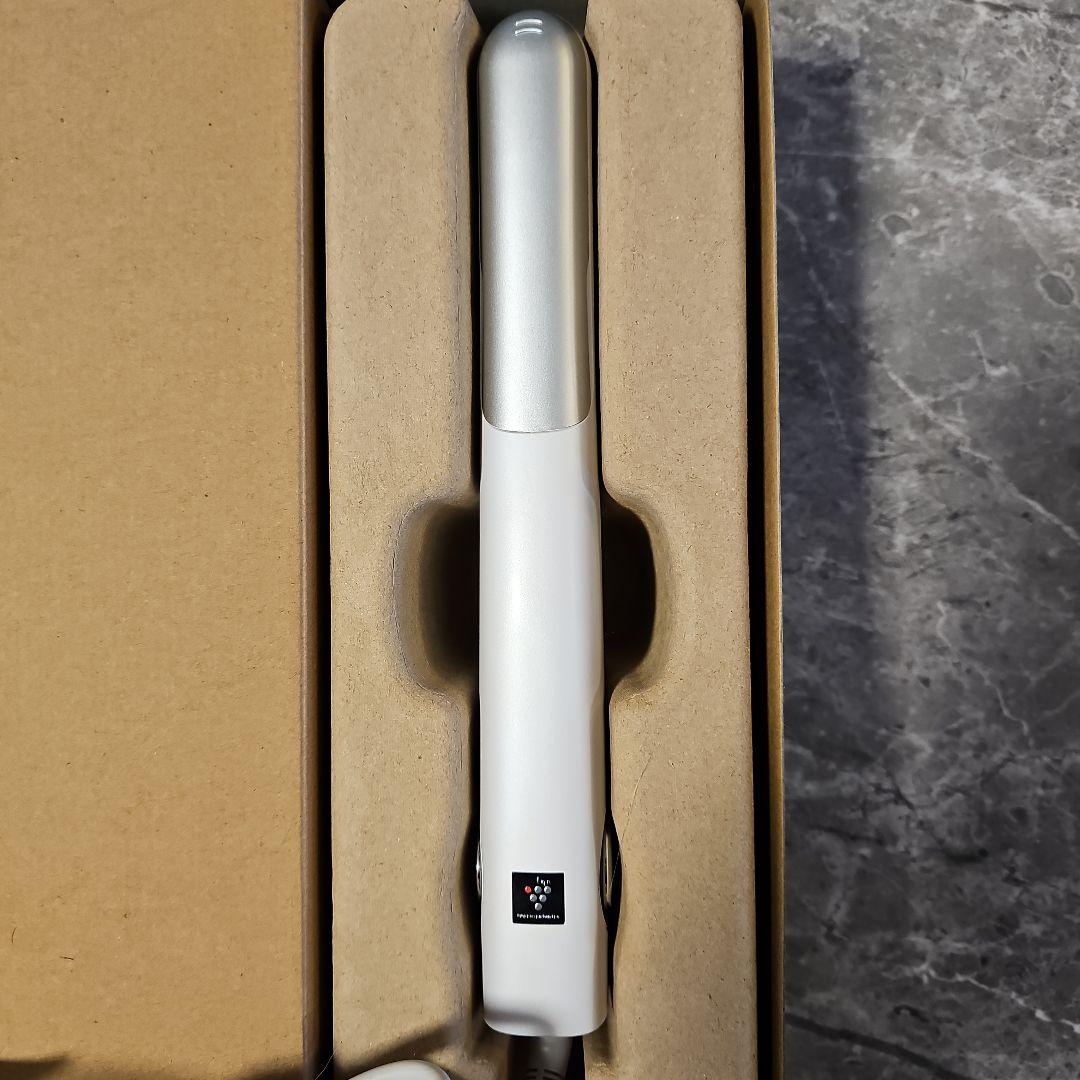 シャープ プラズマクラスターストレートヘアアイロン IBS8000ホワイト美品