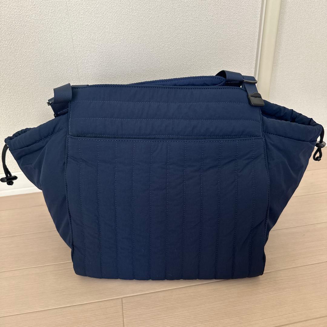 ソルプレーサ　キルティング マザーズバッグ Mサイズ ネイビー　SOLPLASA
