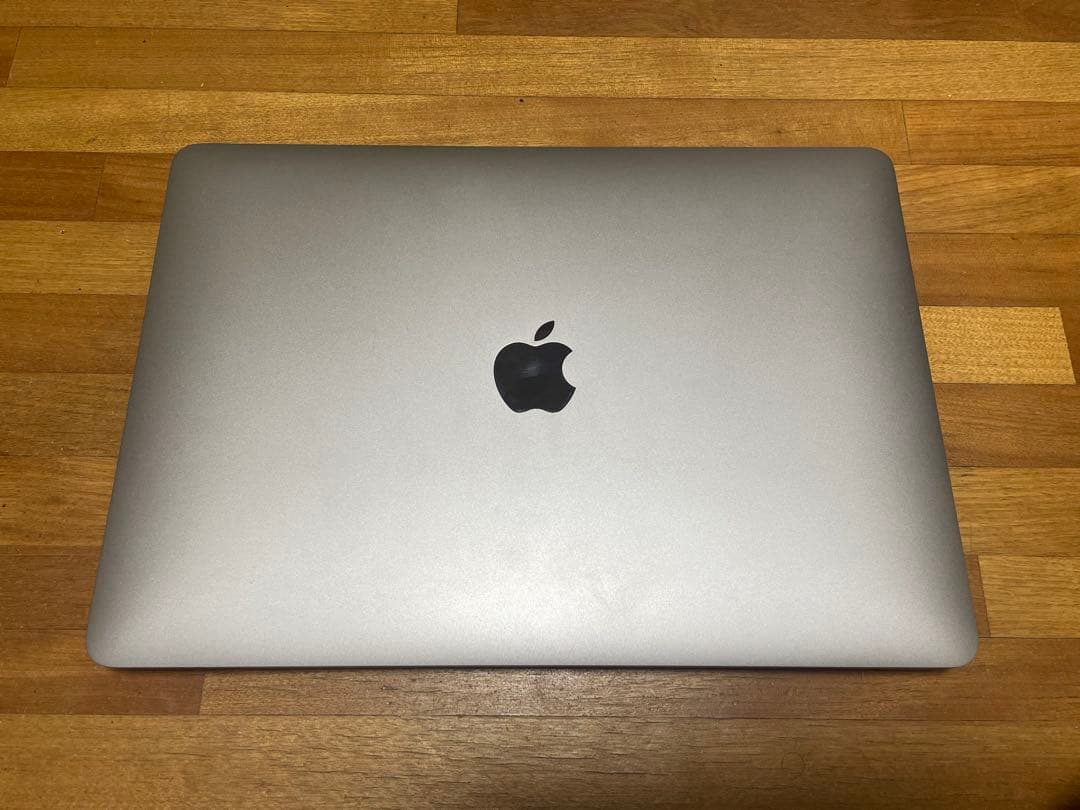 MacBook本体 Apple MacBook Air (M1, 2020)