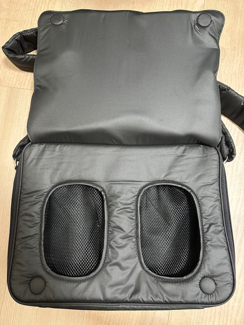 【美品】カラン　ブラック マザーズバッグ　マグネット