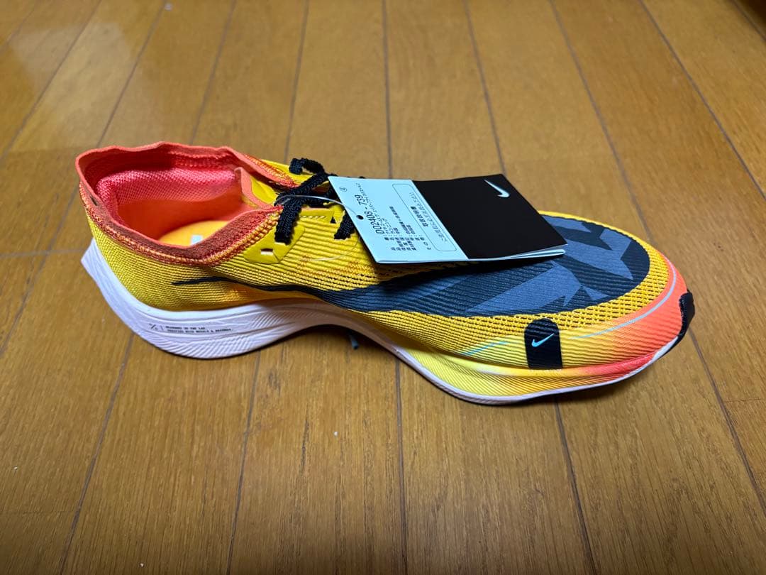 【新品未使用】NIKE ヴェイパーフライ ネクスト% 2 27cm タグ付