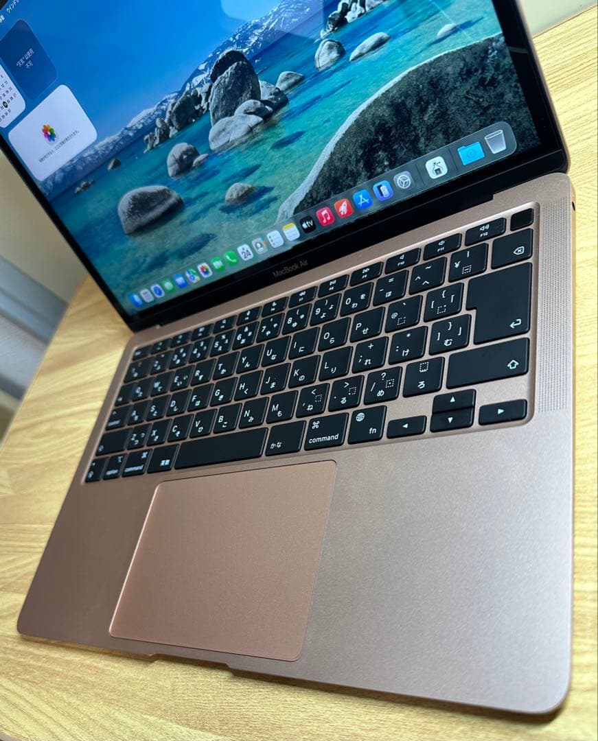 良品 Macbook Air M1 2020,メモリ16Gb/SSD 256Gb